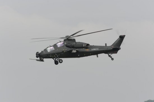 資料圖:首次亮相珠海航展的武直十武裝攻擊直升機 資料圖:首次亮相珠海航展的武直十武裝攻擊直升機