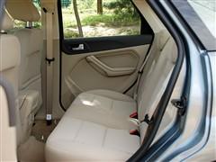 汽車之家 長(zhǎng)安福特 福克斯 1.8 at時(shí)尚型