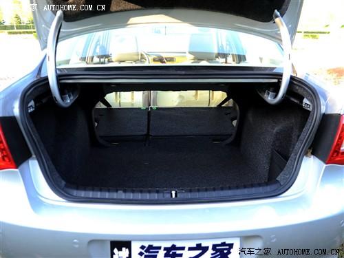 汽車之家 一汽-大眾 新寶來 1.6l 手動(dòng)時(shí)尚型