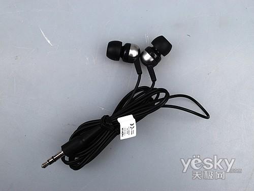 800萬像素拍照旗艦 白色諾基亞N86開箱圖賞