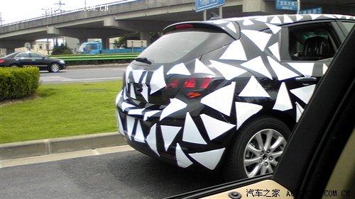 ����˹/��HRV�I(l��ng)� 5�����(n��i)1.6T܇��չ�� ��܇֮��