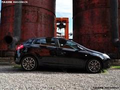 ����߀������1.6L�����b�����l�әC܇��