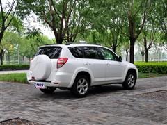 汽車之家 一汽豐田 豐田rav4 09款 2.4at 豪華版