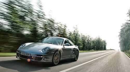 �C�����|������ԇ�{���r���¿�911 Turbo