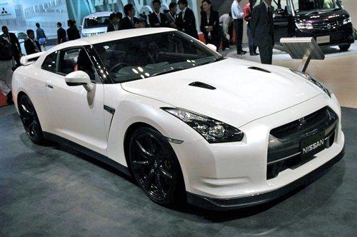 ��̎���� 2010��GT-R�|��܇չ��ʽ�l�� ��܇֮��