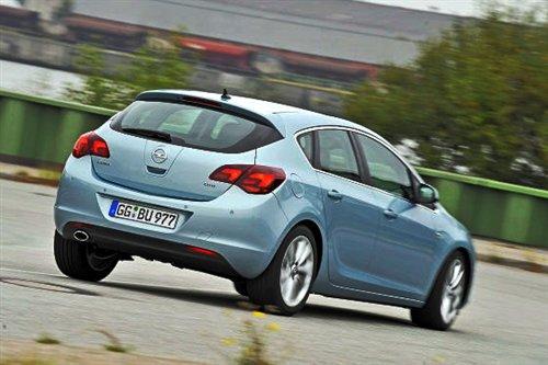 �PԽHRVԭ�� ԇ�{�W��ȫ��Astra 1.4T ��܇֮��