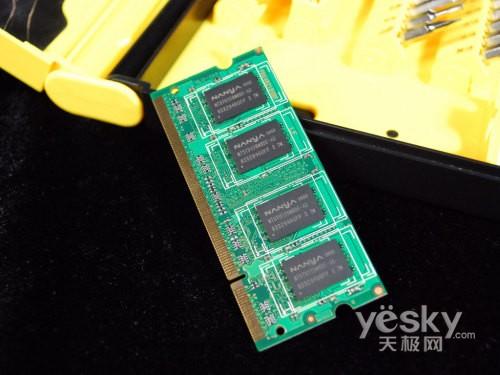 ��������С�w�ePC��IdeaCentre Q110�u�y