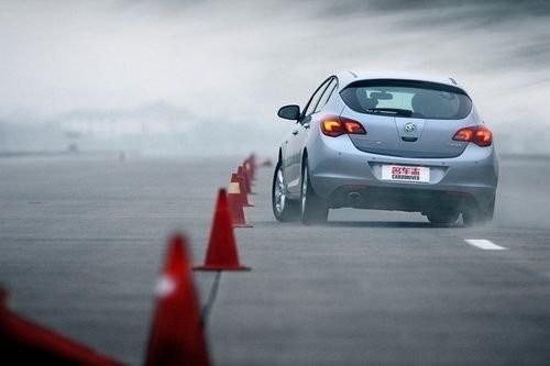 運(yùn)動(dòng)真豪杰 測試上海通用別克英朗XT