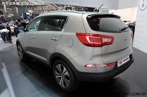 ���ƃɷN���� ������һ���{����ʽ�l��