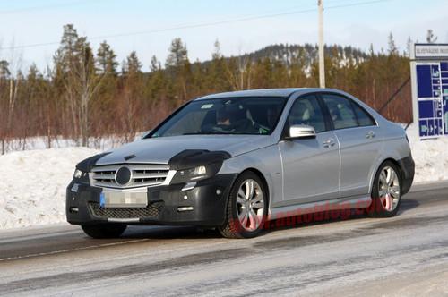 �AӋ������� 2011��YC������ՙ��