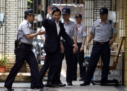 11����������ұװ������������ˮ��������܇�r�����䐂����ý�wӛ�ߓ]���������DƬ��Դ���������硱