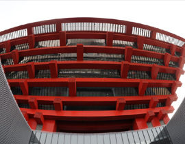 ���~���R�^���ǔzӰ������һ�N���V�ǵ������R�^�����~�ۡ��е��Ї��^���e��һ��Ȥζ��